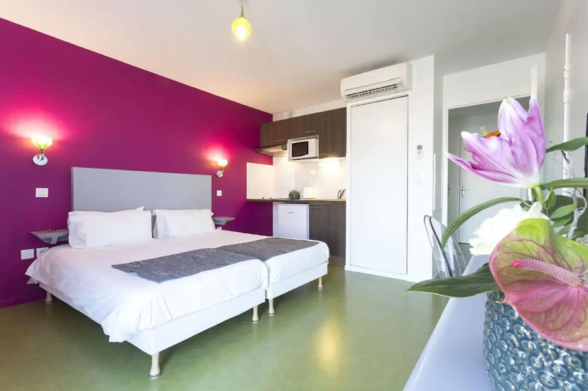 Nemea Appart'Hotel Toulouse Constellation Бланьяк Экстерьер фото